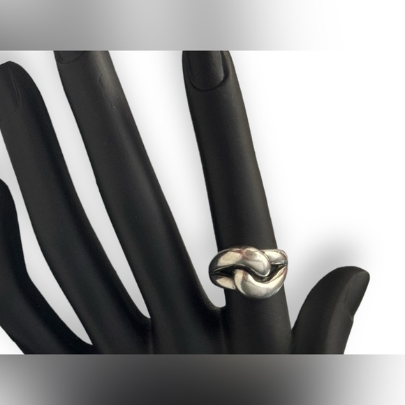 Retired James Avery Cadena Knot Sterling Silver Ring - Picture 8 of 9